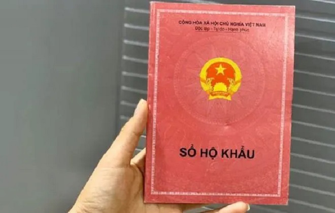 Công an TP.HCM thu hồi hơn 56.000 sổ hộ khẩu