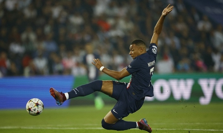 Cúp C1 châu Âu: Chelsea thua sốc, Mbappe rực sáng giúp PSG hạ gục Juventus