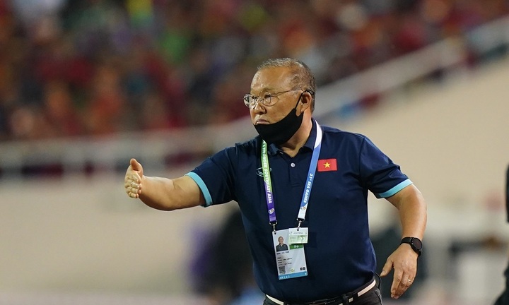 CĐV Đông Nam Á: Khó kiếm một HLV ngoại như ông Park Hang-seo của Việt Nam