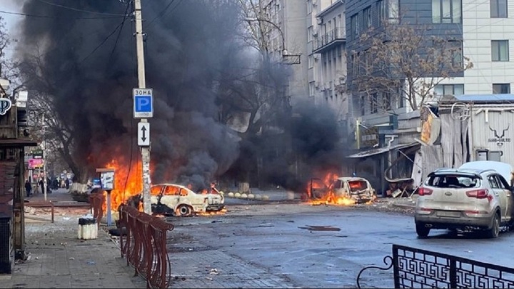 Ukraine: Nga tấn công Kherson gây thiệt hại nặng nề ngày Giáng sinh