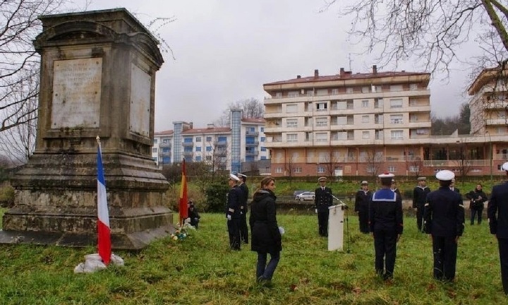 Hòn đảo kỳ lạ cứ 6 tháng lại đổi 