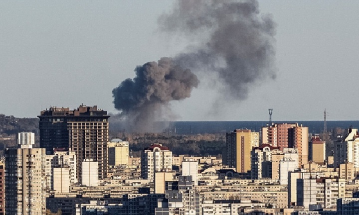 Nga tập kích tên lửa, tấn công bằng UAV vào Ukraine