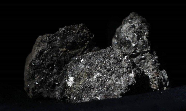 Iran phát hiện mỏ lithium khổng lồ 8,5 triệu tấn