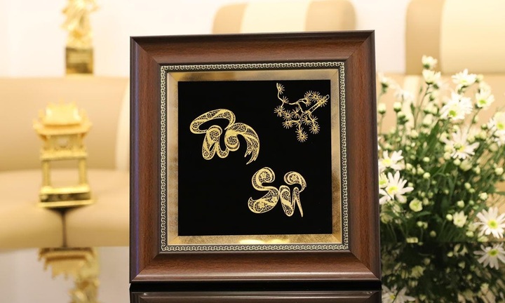 Độc đáo tranh chữ Ân Sư mạ vàng ý nghĩa tặng thầy cô ngày 20/11