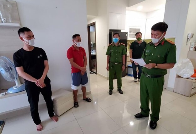Lời khai của “ông trùm” cài khách hàng vào bẫy… “lãi chồng lãi”