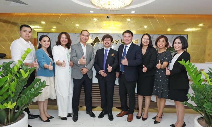 Meey Land và PwC Việt Nam triển khai hợp tác giai đoạn II  - Dự án Mey: Tư vấn Rà soát Chiến lược và Mô hình Kinh doanh 