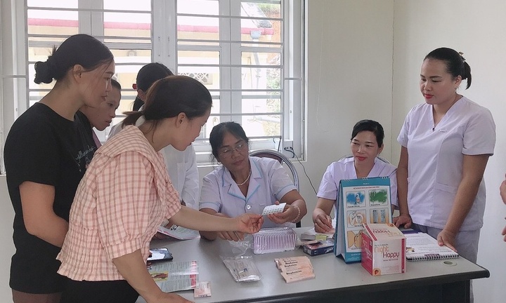 Bộ Y tế yêu cầu bảo đảm công bằng trong giải quyết chế độ, chính sách cho viên chức y tế, dân số