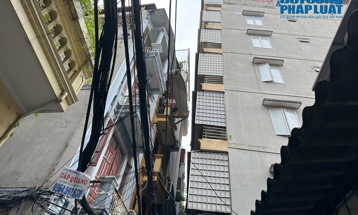 Hơn 2.000 chung cư mini đang hoạt động tại Hà Nội: Có ngõ rộng hơn 1m nhưng san sát là chung cư