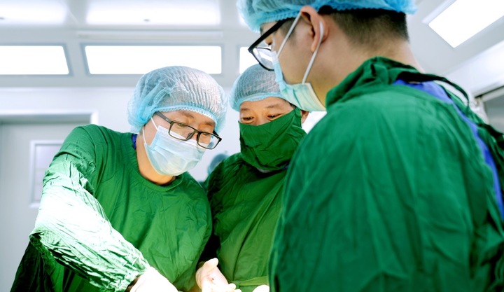 Người đàn ông tổn thương “của quý” nhiều năm, lấy lại phong độ sau 1 tháng điều trị