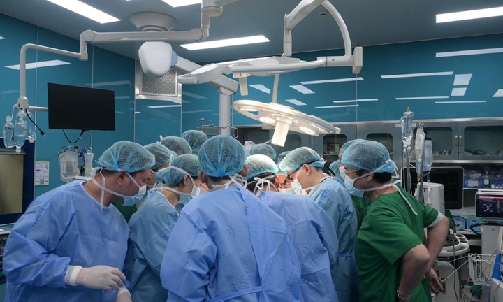 “Mỗi ngày đi làm về nhà, tôi luôn cất tiếng gọi chỉ mong chờ tiếng trả lời của con”