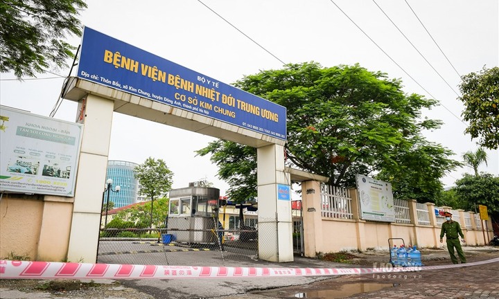 Nữ điều dưỡng vệnh viện Bệnh Nhiệt đới Trung ương bị bệnh nhân mắc COVID-19 hành hung