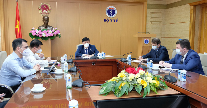 Việt Nam đàm phán mua 20 triệu liều vaccine Sputnik V của Nga, sẽ được nhận trong năm 2021