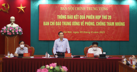 Khẩn trương đưa ra xét xử vụ án đưa, nhận hối lộ liên quan đến Phan Văn Anh Vũ