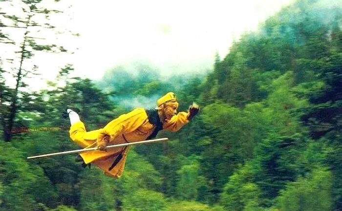 Tây Du Ký: Có thể cưỡi mây tới khắp nơi nhưng vì sao Tôn Ngộ Không chỉ đi bộ trên hành trình thỉnh kinh?