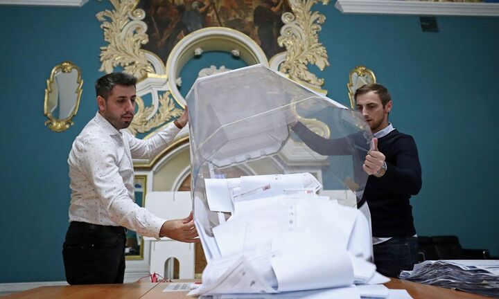 Bầu cử Nga: Đảng ủng hộ Tổng thống Putin thắng áp đảo