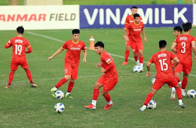 Đội tuyển Việt Nam huỷ trận giao hữu với CLB TP.HCM, tập trung chuẩn bị cho AFF Cup 2020