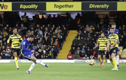 Ngoại hạng Anh: Mount toả sáng, Chelsea đánh bại Watford, giữ ngôi đầu bảng