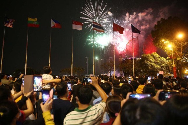 TP.HCM hạn chế tụ tập đông người trong dịp Tết Dương lịch 2022