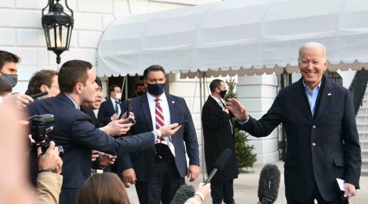 Nhà Trắng đã thay đổi thế nào trong một năm Tổng thổng Biden tại vị