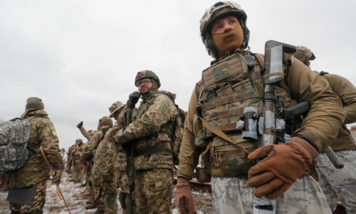 Mỹ thúc giục công dân rời Ukraine giữa lúc căng thẳng với Nga