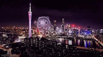 Video: Chiêm ngưỡng màn trình diễn của 1.000 máy bay không người lái, tạo hình linh vật Olympic Mùa đông