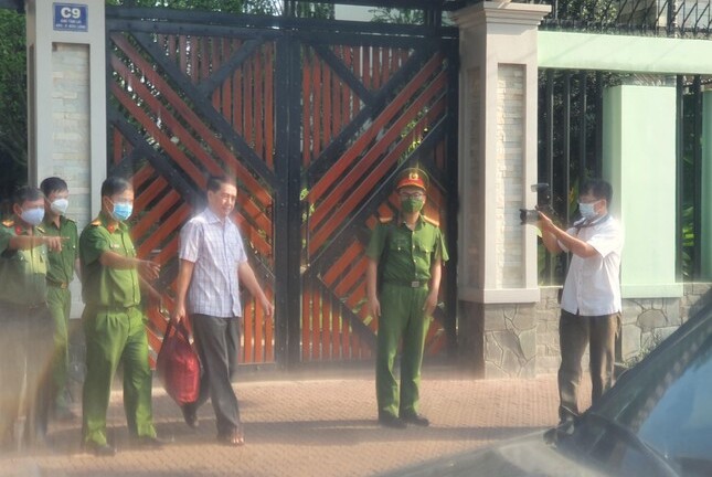 Cựu phó chủ tịch UBND TP Biên Hòa cùng nhiều cán bộ bị bắt