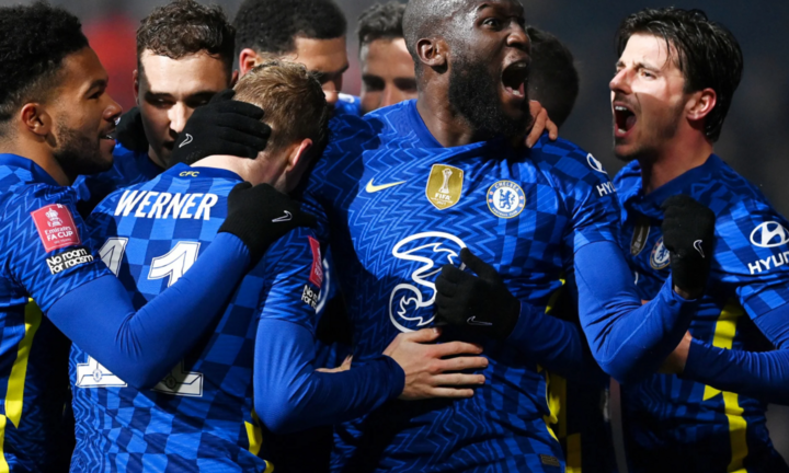Nhà mạng Anh tạm ngừng tài trợ cho Chelsea