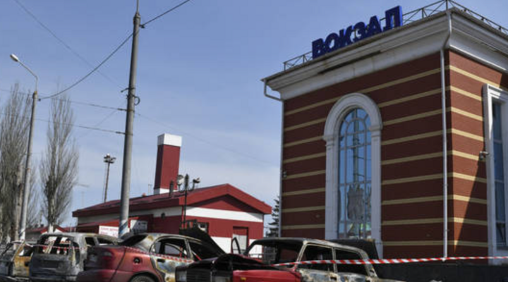 Tin tức Ukraine mới nhất ngày 11/4: Số người thiệt mạng trong vụ tấn công nhằm vào ga tàu Kramatorsk tăng