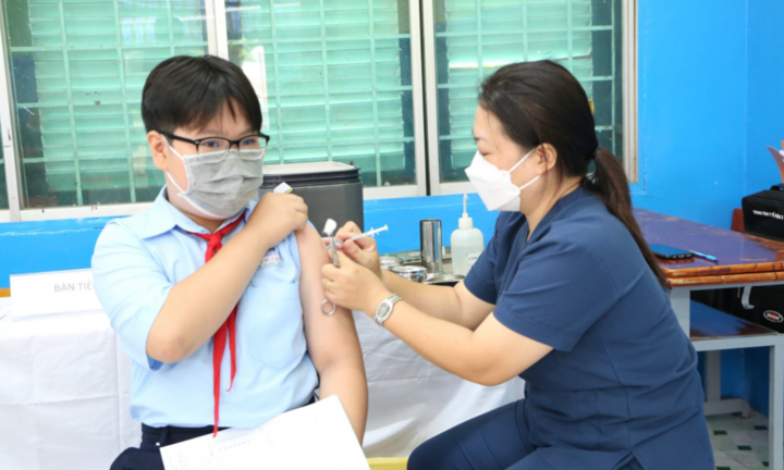 Hơn 12.400 trẻ em từ 5 đến dưới 12 tuổi đã được tiêm vaccine ngừa COVID-19