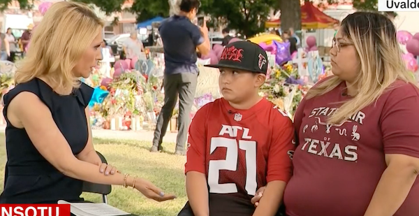 Nam sinh 9 tuổi kể chuyện trốn khỏi cửa số giữa lúc xả súng kinh hoàng ở trường tiểu học Mỹ