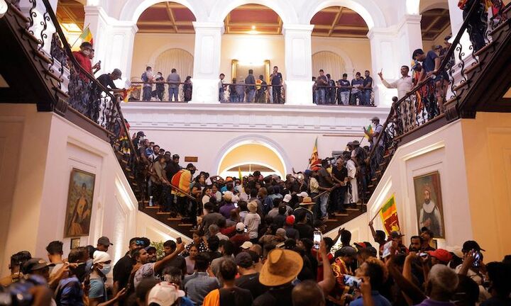 Bất ổn ở Sri Lanka: Tổng thống tuyên bố từ chức sau áp lực dữ dội từ người biểu tình