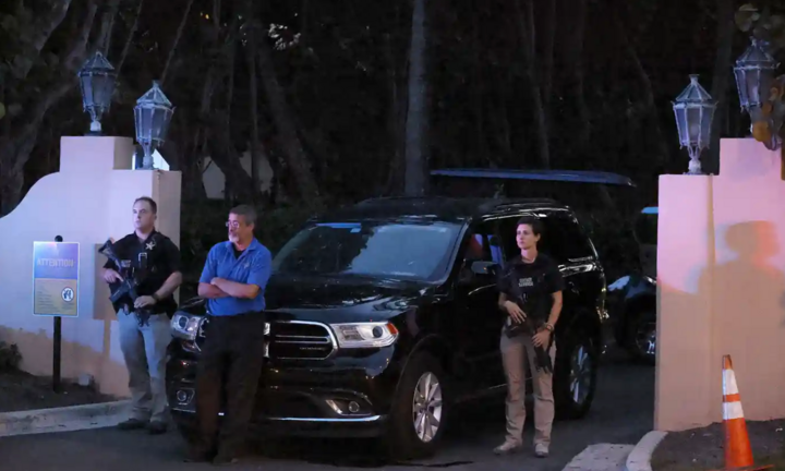 Nhà Trắng không biết về vụ đột kích của FBI vào dinh thự cựu Tổng thống Trump