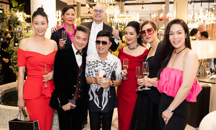 Dàn sao Việt rạng rỡ đến chúc mừng doanh nhân Dương Quốc Nam