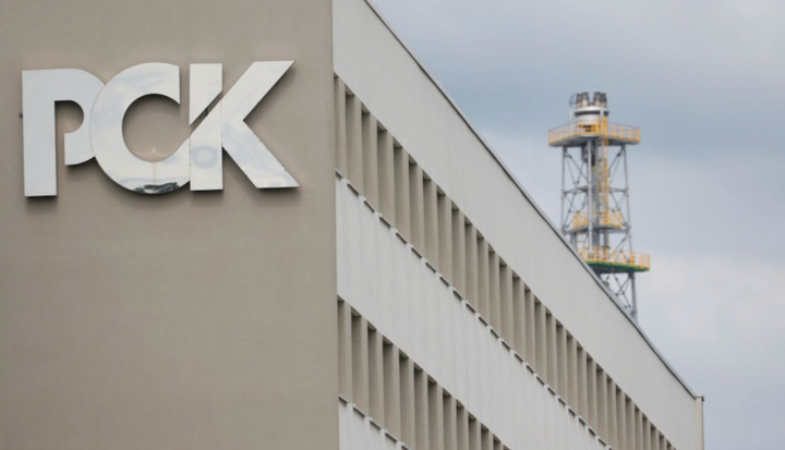 Đức nắm quyền kiểm soát nhà máy lọc dầu thuộc sở hữu Nga