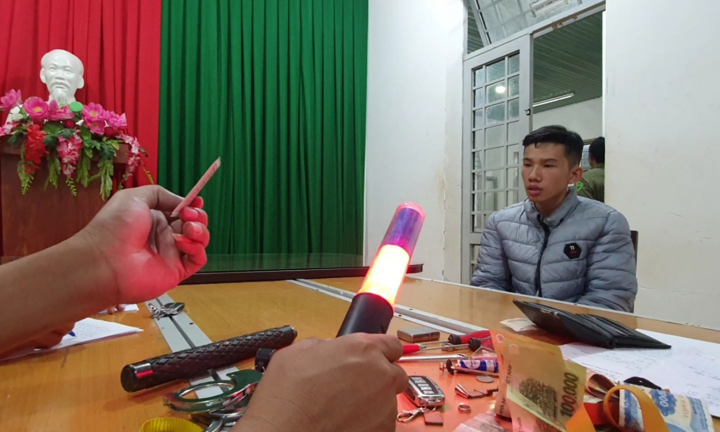 Đắk Lắk: Đối tượng giả công an, cưỡng đoạt tiền của nhiều học sinh