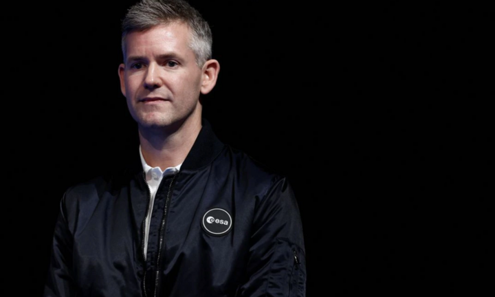 Người khuyết tật đầu tiên trở thành phi hành gia