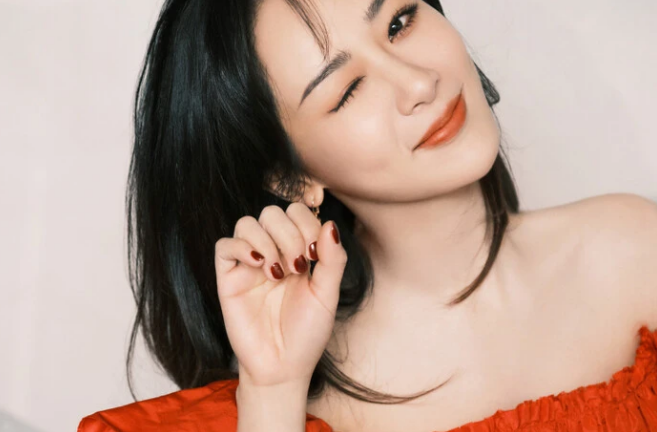 Tin tức sao Hoa ngữ mới nhất ngày 8/12: Dương Tử lập thành tích khủng trên Douyin