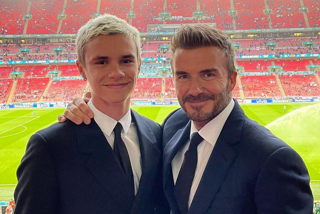 CLB Bentford chiêu mộ con trai David Beckham