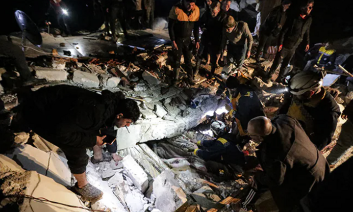 Thổ Nhĩ Kỳ: Bắt 4 nghi phạm gây hoang mang trên mạng về trận động đất