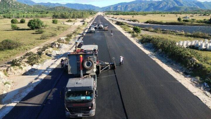 Bộ GTVT phản bác thông tin lùi thời gian đưa vào khai thác dự án cao tốc Vĩnh Hảo – Phan Thiết