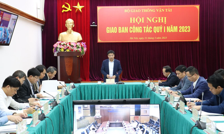 Bộ trưởng Bộ GTVT: Tiền đã có sẵn, tập trung đẩy tiến độ dự án giao thông