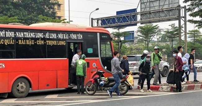 Bộ GTVT chỉ đạo xử lý dứt điểm tình trạng xe dù, bến cóc