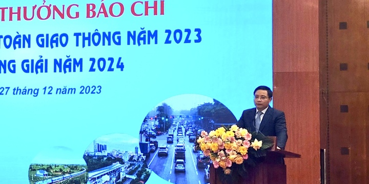 Phát động Giải thưởng báo chí tuyên truyền về an toàn giao thông năm 2024