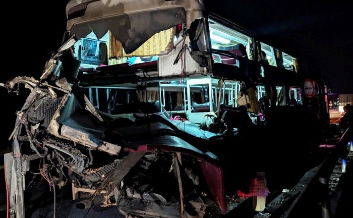 Thủ tướng Chính phủ: Khẩn trương rà soát các tuyến cao tốc 2 làn xe, không có làn dừng khẩn cấp