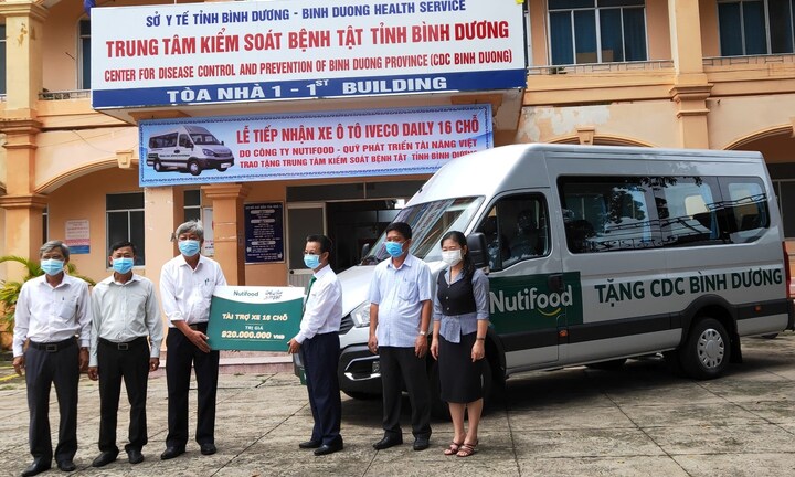 Quỹ Phát triển tài năng Việt của Ông Bầu ra mắt ấn tượng với loạt hoạt động mùa dịch