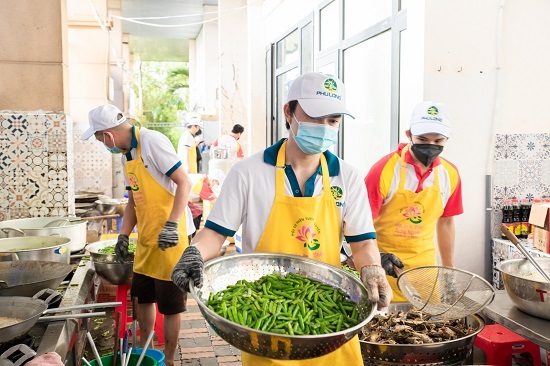 Bữa cơm yêu thương – Chia sẻ để gần nhau hơn