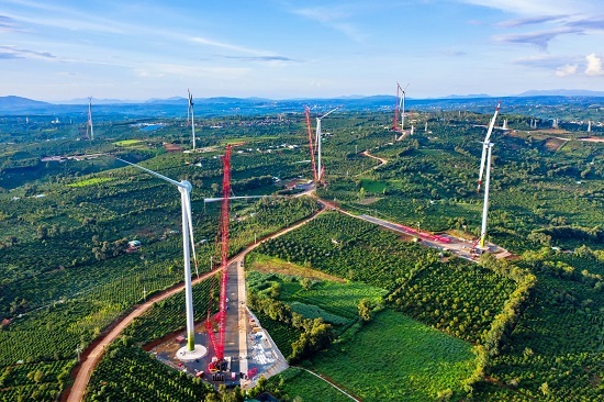 Đắk Lắk: Nhà máy điện gió lớn nhất Việt Nam sắp hoạt động