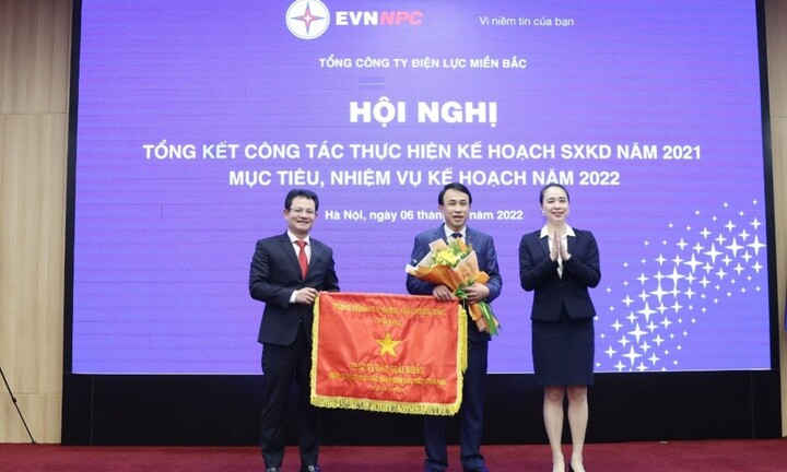 Công ty Điện lực Hưng Yên: Hoàn thành “mục tiêu kép” năm 2021, triển khai nhiệm vụ năm 2022
