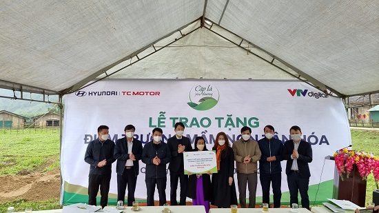 Hyundai Thành Công trao tặng và khởi công điểm trường tại Quảng Bình