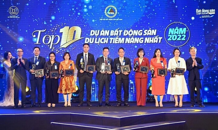 Wonder City Van Phong Bay “điểm danh” Top 10 Dự án BĐS du lịch tiềm năng nhất năm 2022 